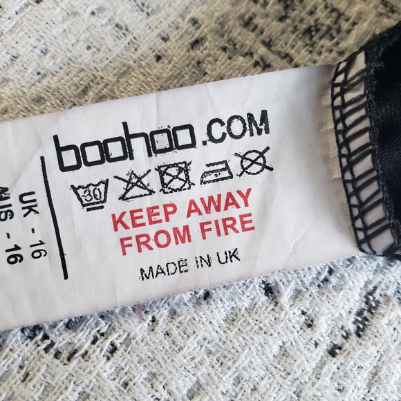 Black Leather Look Slinky Thin and Stretchy Skirt - Picture 7 of 9